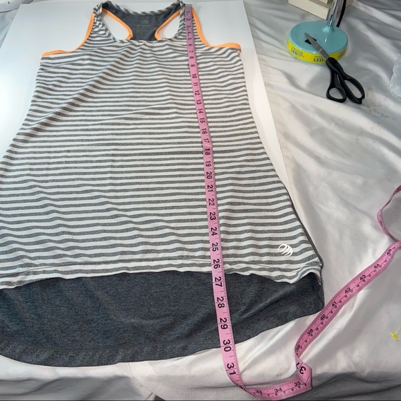 MPG women’s athletic tank top‎ - Picture 10 of 15